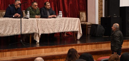 «Պաշտպան հայրենյաց» ծրագրի շրջանակներում Արմավիրի մարզի մի շարք համայնքների զինծառայողների ծնողների հետ քննարկում է անցկացվել