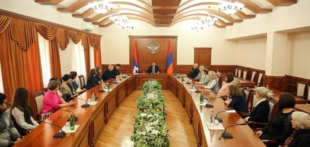 ԱՀ պետնախարարն ընդունել է Արցախի ռուսական համայնքի ներկայացուցիչներին