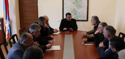 Արցախի քաղաքաշինության նախարարի պաշտոնակատարը խորհրդակցություն է անցկացրել