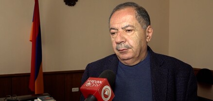 Սենյակ մտավ Ալեն Սիմոնյանը՝ խիստ բորբոքված, որի հետ ներս լցվեցին ոստիկանության աշխատակիցներ և քաշքշելով դուրս հանեցին Մհեր Սահակյանին․ Աղվան Վարդանյան