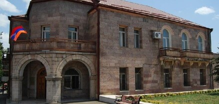 Ադրբեջանը մի կողմից կեղծ լուրեր է տարածում, մյուս կողմից՝ կրակում քաղաքացիական անձանց ուղղությամբ. ԱՀ ՆԳՆ