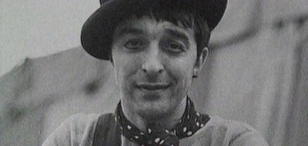Նա էլ իր տեսակով բանաստեղծ է