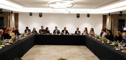 Տիգրան Ավինյանը թատերարվեստի ներկայացուցիչների հետ քննարկել է ոլորտի խնդիրները