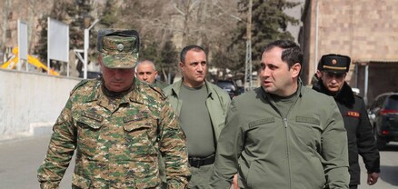 Սուրեն Պապիկյանն այցելել է հարավարևելյան սահմանագոտի, զրուցել զինծառայողների հետ