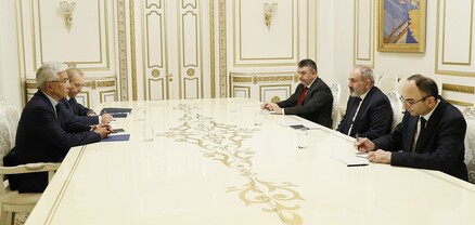 Վարչապետն ընդունել է ՀԱՊԿ գլխավոր քարտուղարին