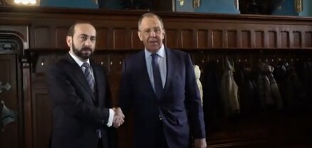 Շեշտվել է եռակողմ հայտարարություններով ստանձնած բոլոր պարտավորությունների կատարման հրամայականը․ ինչ են քննարկել Միրզոյանն ու Լավրովը