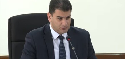 Էս խոսակցությունը մեկ ամիս առաջ է եղել, ոչ մի բան տեղից չի շարժվել. մեր տարածքը պահեստ չի կարող ծառայել. քաղաքապետ