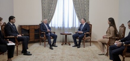 Փոխվարչապետ Մհեր Գրիգորյանն ընդունել է Եկատերինբուրգի քաղաքապետ Ալեքսեյ Օրլովին