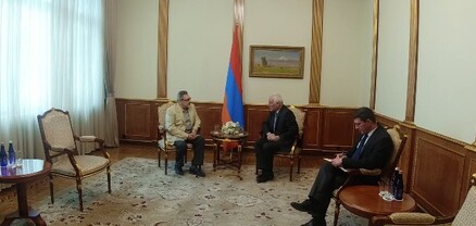 Վահագն Խաչատուրյանն ընդունել է օպերային երգիչ, ՀՀ ժողովրդական արտիստ Բարսեղ Թումանյանին