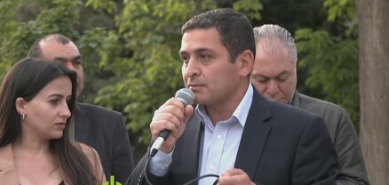 Այս հուշարձանը ուղերձ է բոլոր նրանց, ովքեր մասնակցում են դավաճանության, ովքեր դավաճան են․ Մենուա Սողոմոնյան