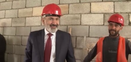 Խոպանո՞ւմ էր աշխատավարձը ձեռնտու, թե այստեղ․ Փաշինյանը՝ տավուշցի շինարարին