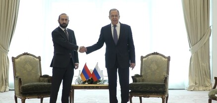 Միրզոյանն ու Լավրովը քննարկել են տարածաշրջանային անվտանգությանը և կայունությանը վերաբերող հարցեր