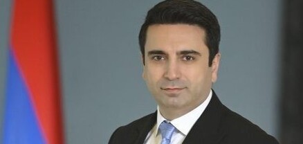 Մայրերի զորությունը բոլորիս ուժն է և բարի գործերին մղելու հիմնավոր պատճառը. Ալեն Սիմոնյան