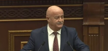 Հովիկ Աղազարյանը Թագուհի Թովմասյանին անվստահություն հայտնելու գործընթաց է նախաձեռնել