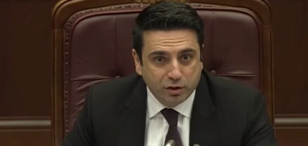 Անտեղի Ձեր մեջ ընկնելը տեղին չէր, զսպե՛ք Ձեզ. Ալեն Սիմոնյանը՝ Գեղամ Մանուկյանին