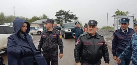 Ոստիկանության պետն ու ՈԶ հրամանատարն այցելել են Սյունիքի մարզի սահմանային անցակետեր