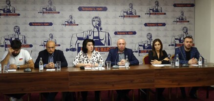 «Մայր Հայաստան» ժողովրդական շարժման նախաձեռնող խմբի անդամների մամուլի ասուլիսը. ՈւՂԻՂ