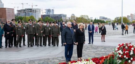 Դեսպան Վաղարշակ Հարությունյանն այցելել է Մոսկվայի Հաղթանակի թանգարան