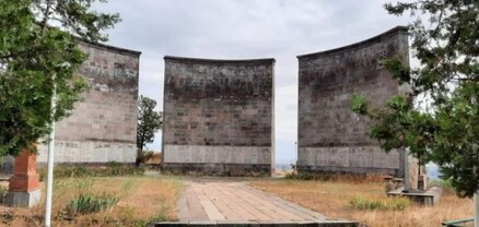 Ադրբեջանցիները Բերձորում հողին են հավասարեցրել Մեծ Հայրենականի զոհերի հիշատակը հավերժացնող հուշահամալիրը
