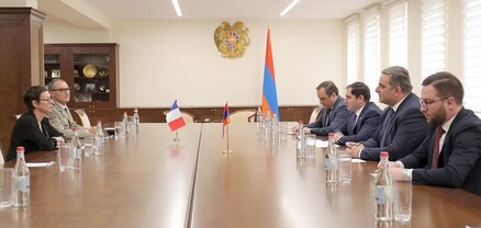 Պապիկյանը Ֆրանսիայի դեսպանին ներկայացրել է հայ-ադրբեջանական սահմանին տիրող իրավիճակը