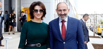 Վարչապետը կնոջ՝ Աննա Հակոբյանի հետ աշխատանքային այցով մեկնել է Մոլդովա