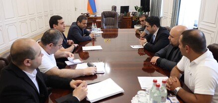 Ֆիրդուսիի բնակիչները հանդիպել են Ալեն Սիմոնյանի հետ, որը խնդիրը վերապատմելու է վարչապետին