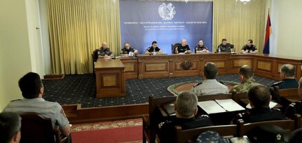 Ոստիկանության պետ-ՆԳ նախարարի տեղակալ Արամ Հովհաննիսյանն աշխատանքային խորհրդակցություն է անցկացրել