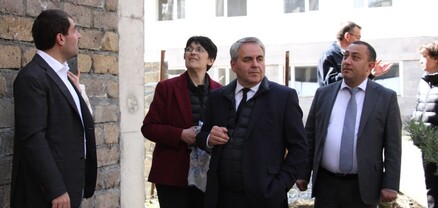 Ֆրանսիայի Օ-դը-Ֆրանս ռեգիոնի պատվիրակությունն այցելել է Ջերմուկի տուժած հատվածներ