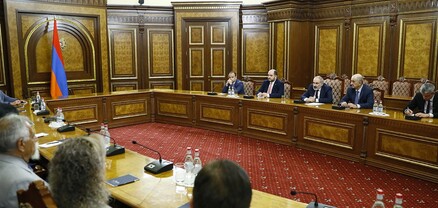 Վարչապետն ընդունել է ՌԱԿ Կենտրոնական վարչության նորընտիր անդամներին