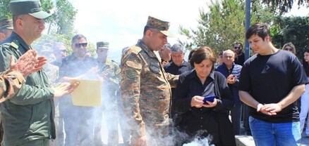 «Եռաբլուր»-ում տեղի է ունեցել Հայաստանի ազգային հերոս Վահագն Ասատրյանին նվիրված ոգեկոչման արարողություն
