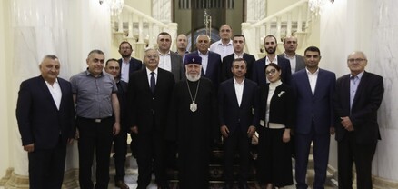 Գարեգին Բ-ն ընդունել է ՀՅԴ Հայաստանի գերագույն մարմնի նորընտիր անդամներին