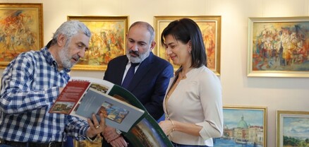 Փաշինյանն Աննա Հակոբյանի հետ ծանոթացել է Վալմարի ստեղծագործություններին