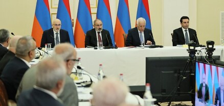 Նիկոլ Փաշինյանը մասնակցել է «Հայաստան» համահայկական հիմնադրամի հոգաբարձուների խորհրդի 33-րդ նիստին