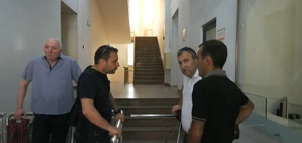Ֆիրդուսցիները հանդիպում են Կադաստրի կոմիտեի նախագահի հետ. ՈւՂԻՂ