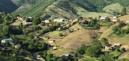 Եղցահողից և Լիսագորից խաղաղապահների ուղեկցությամբ բնակիչներ են մեկնել Ստեփանակերտ
