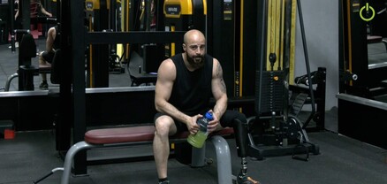 Ոտքը կորցրած սպան պրոթեզավորման կարիք ունի