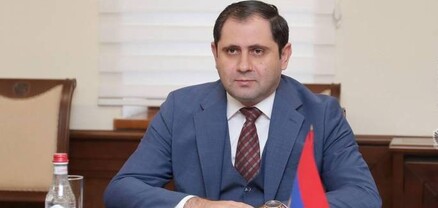 ՊՆ-ում 70 հոգով նշել են 2-րդ աշխարհամարտը, կազմակերպիչը «Արկածախնդիր» ՍՊԸ-ն է․ Հրապարակ