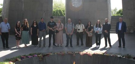 Ֆրեզնոյի պետական համալսարանի մի խումբ ուսանողներ այցելել են Հայոց ցեղասպանության հուշահամալիր