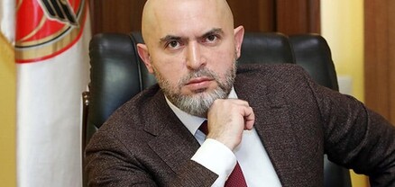 Հիմա եկել է Ձեզանից տոկունություն և համբերություն սովորելու ժամանակը. Արմեն Աշոտյանը շնորհավորել է Սերժ Սարգսյանին