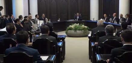 Ինչու են Կառավարության նիստին 13 նախարարներից 5-ը բացակայել