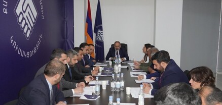 Փաշինյանի գլխավորությամբ ՔՊԿ-ում քննարկվել են Երևանի ավագանու սպասվող ընտրություններին առնչվող հարցեր