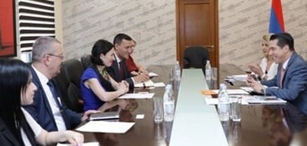 ԿԳՄՍ նախարարը Բրազիլիայի դեսպանի հետ քննարկել է բուհերում պորտուգալերենի ուսուցման հարցը