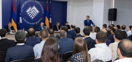 Փաշինյանի գլխավորությամբ տեղի է ունեցել ՔՊ-ի նախաձեռնող խմբի նիստ