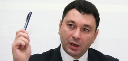 Դասական ընդդիմադիրն ու քաղաքական բանտարկյալը Աշոտյանն է․ Էդուարդ Շարմազանով