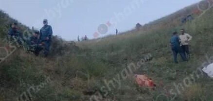 Սյունիքում վարորդը տրակտորով խոտհունձի աշխատանքներ կատարելիս գլորվել է ձորը և մահացել․ shamshyan.com