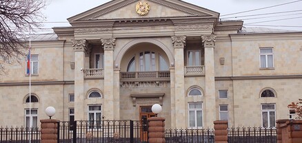 Նիկոլ Փաշինյանը Բաղրամյան 26-ում Խաչատուրյանի աշխատասենյակում է. իրեն ապահով է զգում. Ժողովուրդ