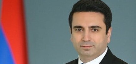 Ալեն Սիմոնյանի գլխավորած պատվիրակությունը մեկնել է Փարիզ