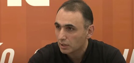 «Սև-սպիտակ»-ից բացի՝ կա նաև նարնջագույնը կամ ծիրանագույնը, որը հայրենիքի գույնն է․ Ավետիք Չալաբյան