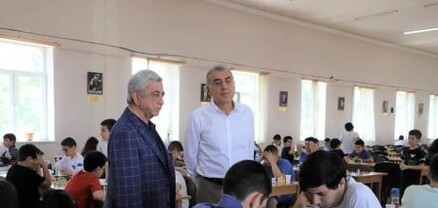 Սերժ Սարգսյանը հետևել է շախմատի պատանեկան միջազգային բաց մրցաշարի խաղերի ընթացքին