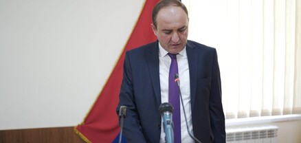 Տեղի է ունեցել Ախուրյան համայնքի նորընտիր ղեկավարի երդման արարողությունը